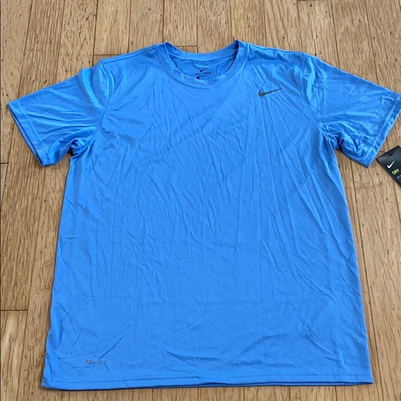 **SALE** MEN'S NIKE TEAM SS LEGEND CREW - Picture 3 of 9